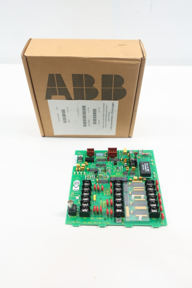 ABB IOR810 P-HB-IOR-80010000 Industrial Control Module - Image 2