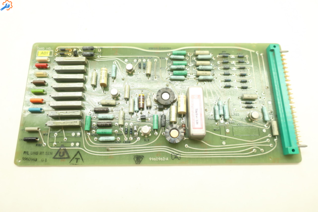 GE IC660CBB902 Bus Control Module	Programmable Logic Controller - Image 2